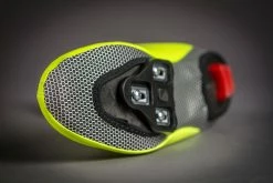 GripGrab RaceAqua Hi-Vis - Road Bike Overshoes 9 GripGrab RaceAqua Hi-Vis - Road Bike Overshoes -Vélos Soldes Boutique GripGrab M2012 RaceAqua Hi Vis fluoyellow bottom